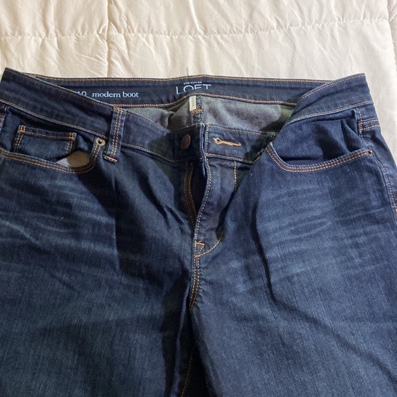 ANN TALOR LOFT Modern Boot Jean.  Women’s size 30/10. Dark jean. - Picture 2 of 12
